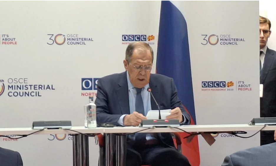 Напишан говор и расправии со новинари беше тактиката на Сергеј Лавров на прес-конференцијата; Фото: Мета.мк