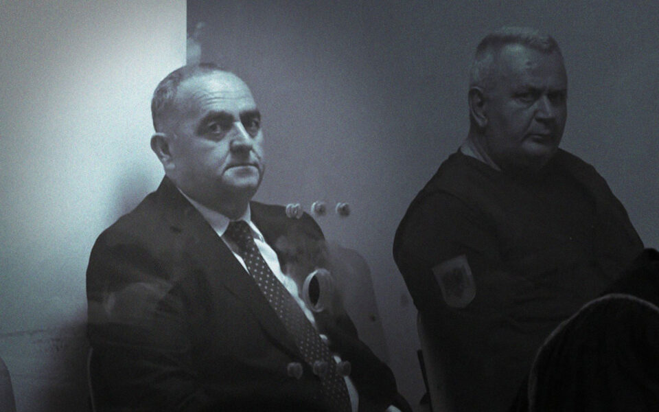 Фреди Белери во судница