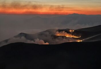 Активни четири пожари, изминатото деноноќие вкупно 20
