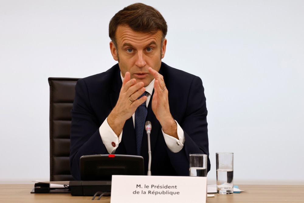 EPA-EFE/LUDOVIC MARIN / POOL MAXPPP OUT