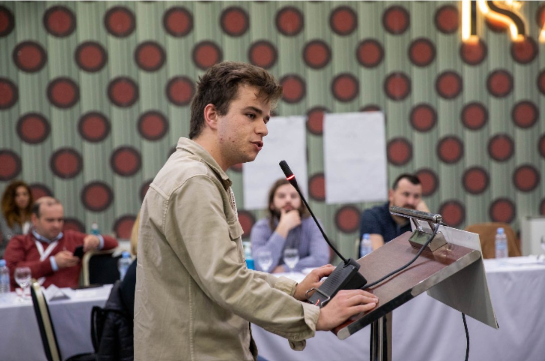 Радован М. Спиридонов, политиколог