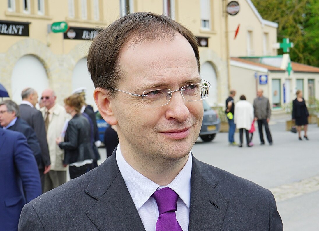 Visite en France de Vladimir Medinski en avril 2015, CC-BY-SA-4.0
