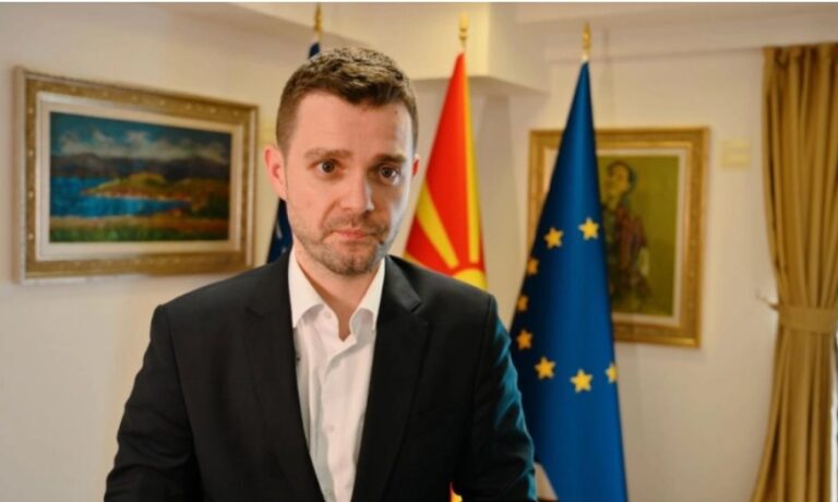 Муцунски вели Нема уставни измени, ако не добиеме цврсти гаранции од ЕУ