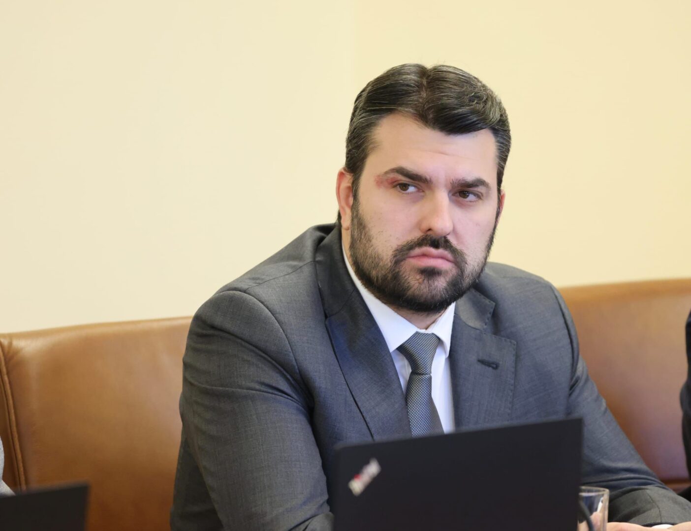 Македонија да си ги исполни обврските