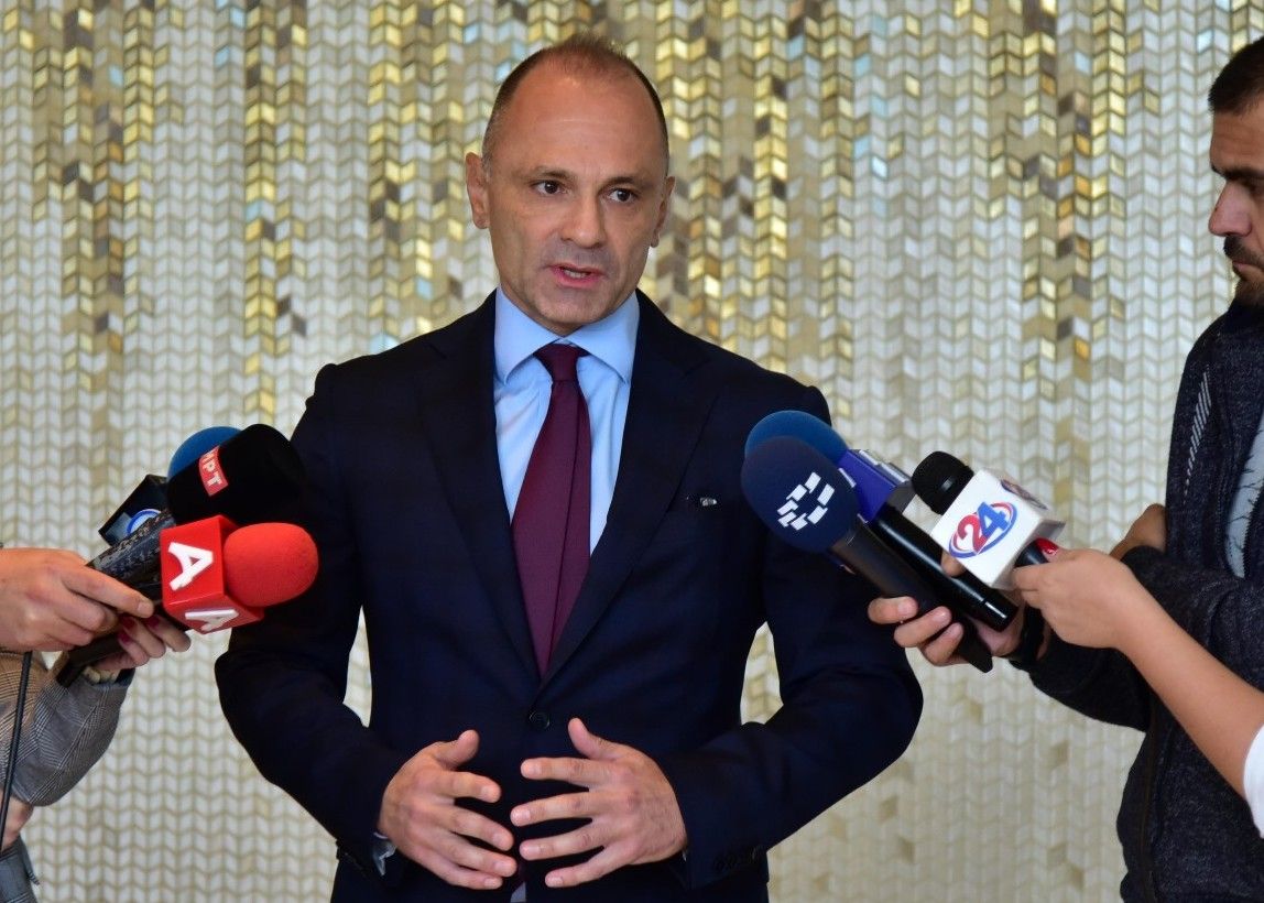 чесни кандидати со реална програма