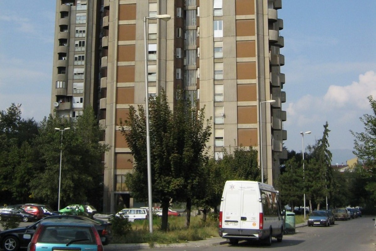 Аеродром не ги доби ветените 3.000 нови паркинг места