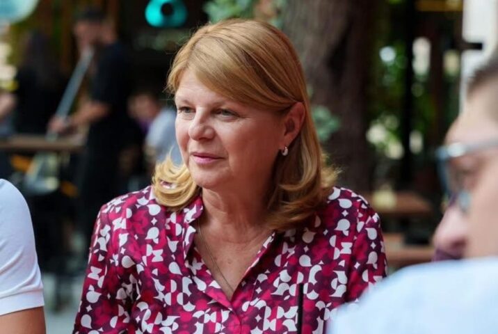 Во програмата за образованието и младите, Каја Шукова, истакнува дека инвестирањето во образованието е инвестирање во иднината на градот.