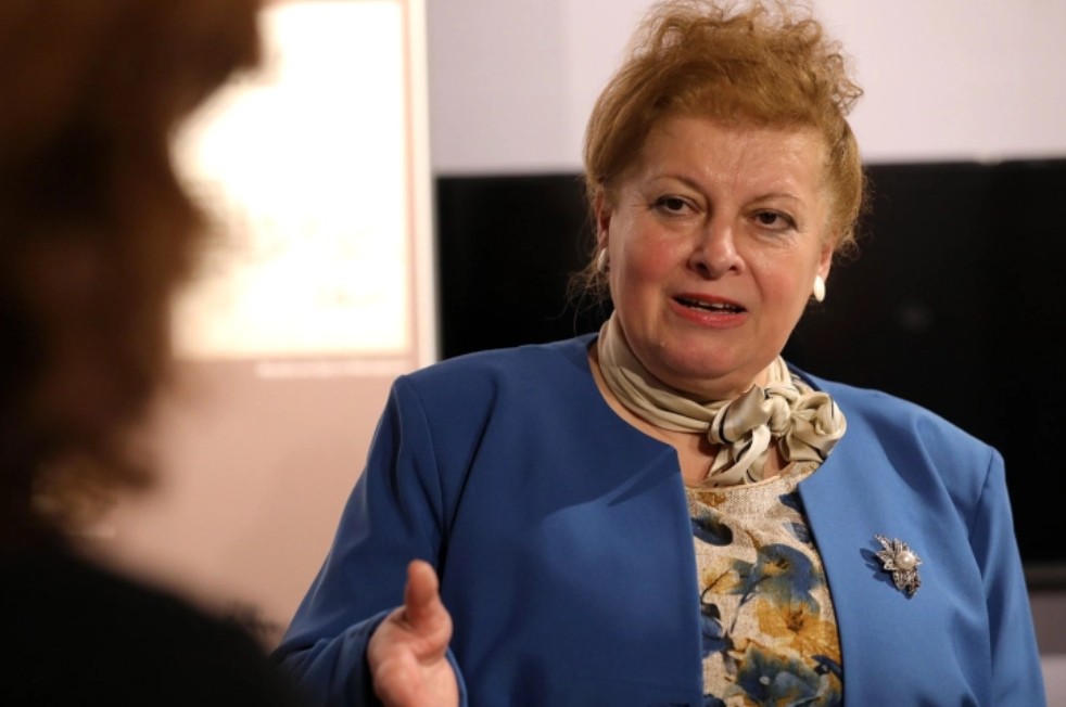 македонски