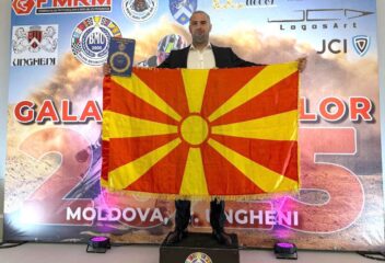 Мијалков