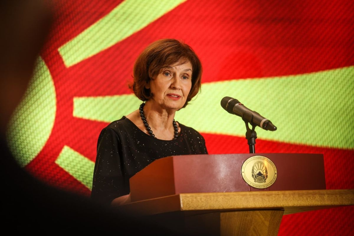 Сиљановска-Давкова