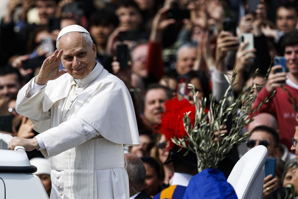 Папата Лав XIV