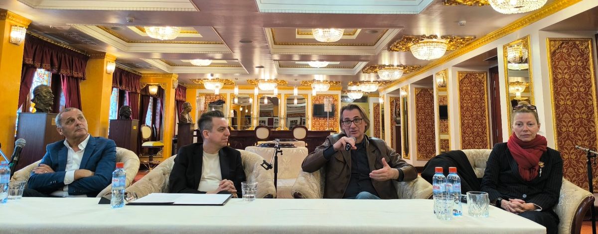 „Амадеус“