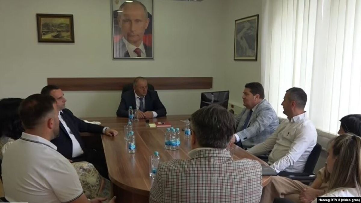 Путин