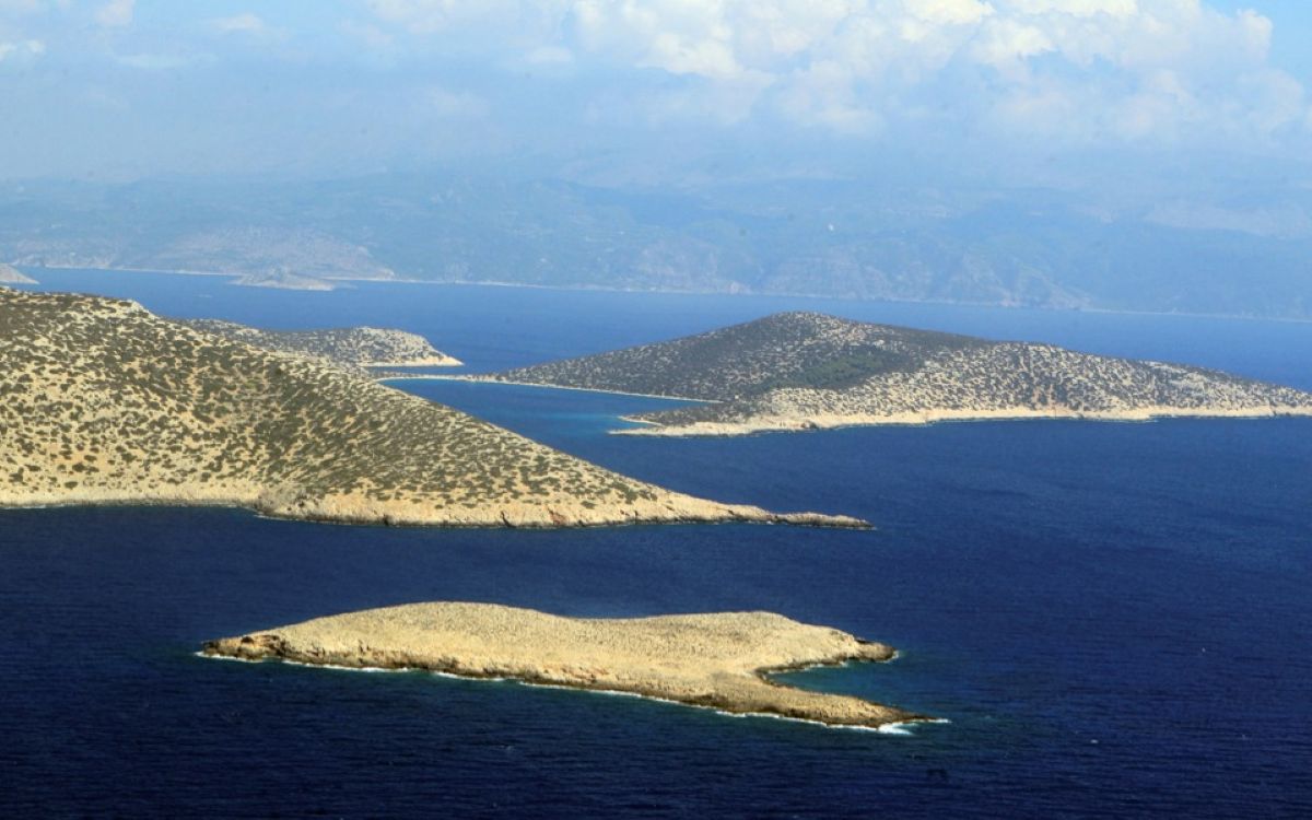 Атина