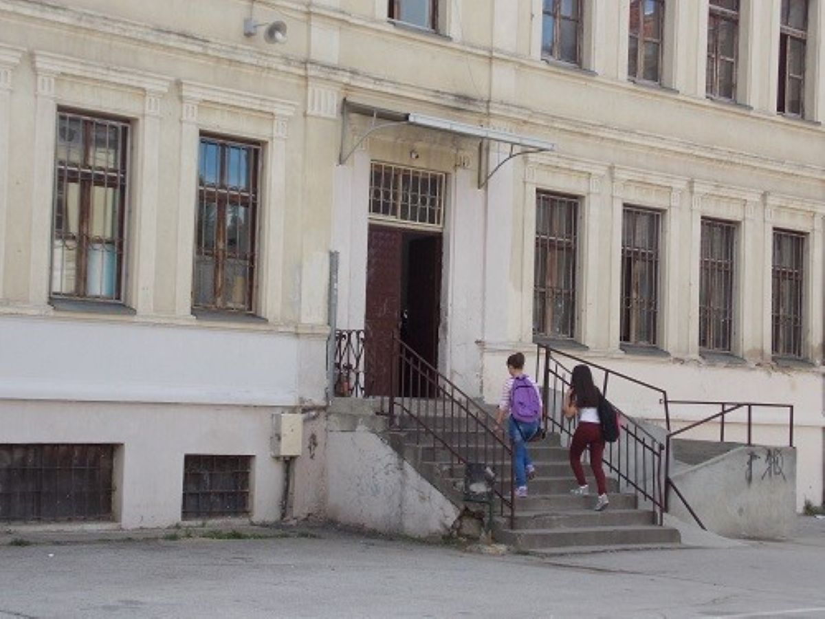 Прилеп