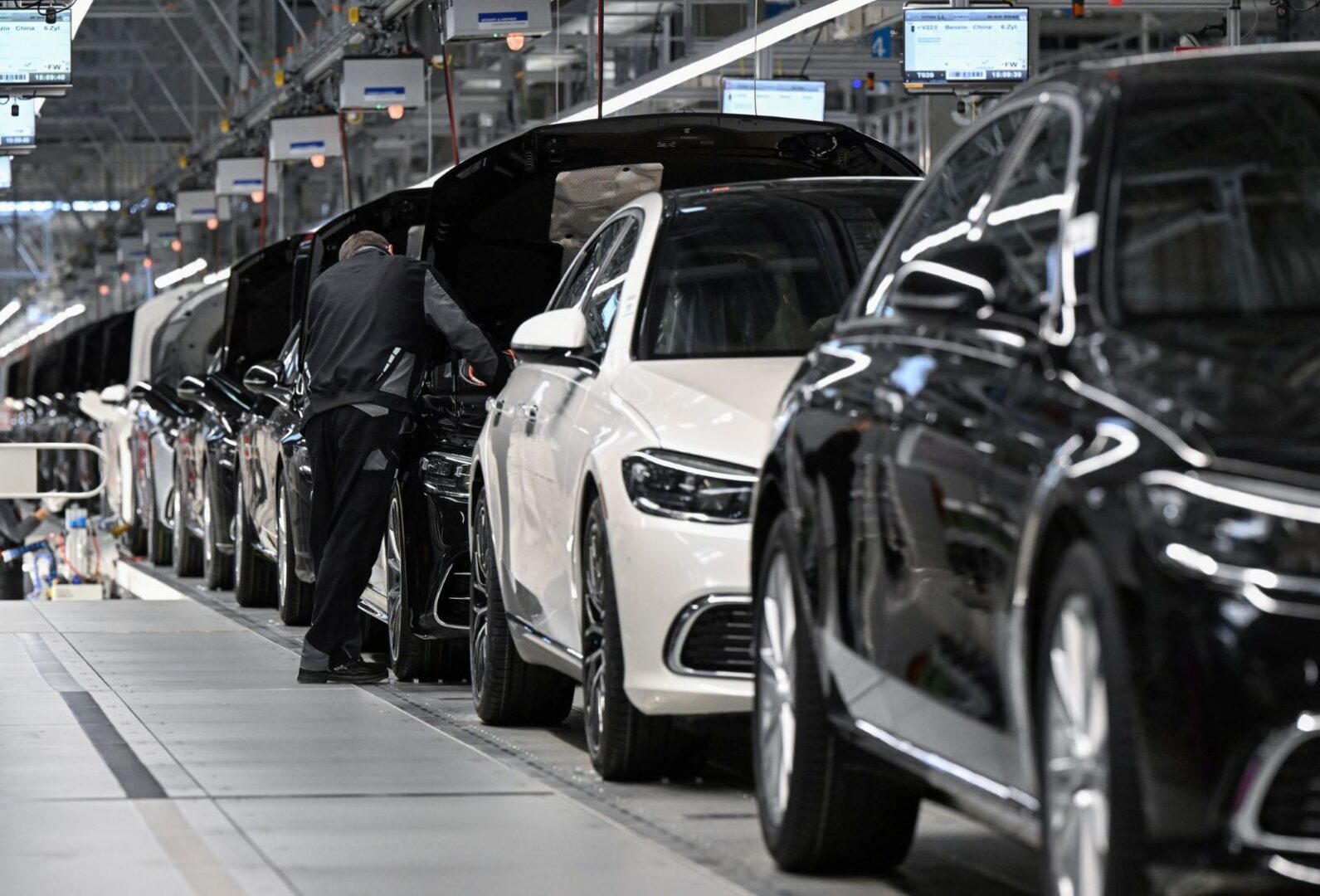Mercedes-Benz